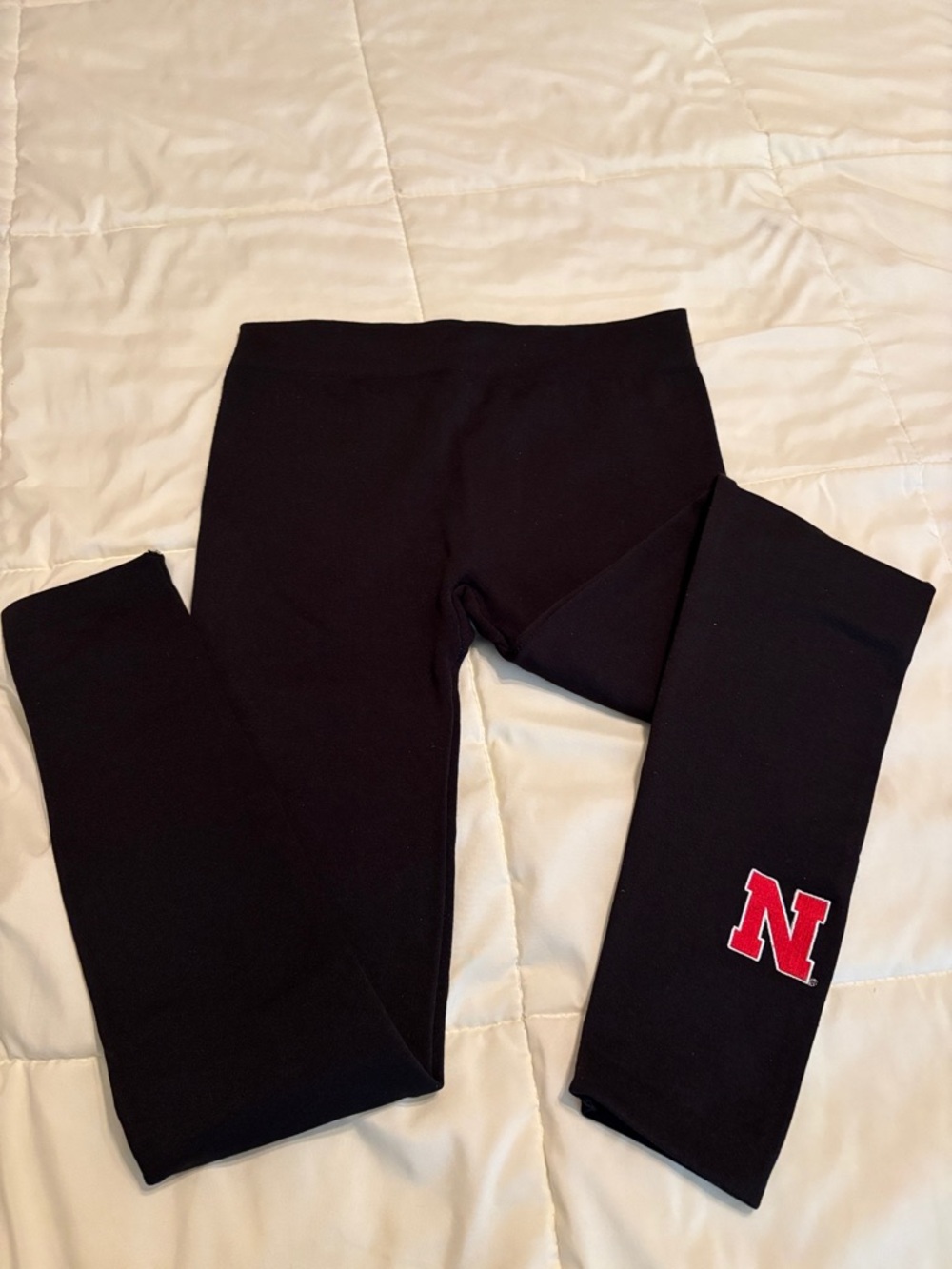 ZooZatz Black Leggings with Red 'N' Accent